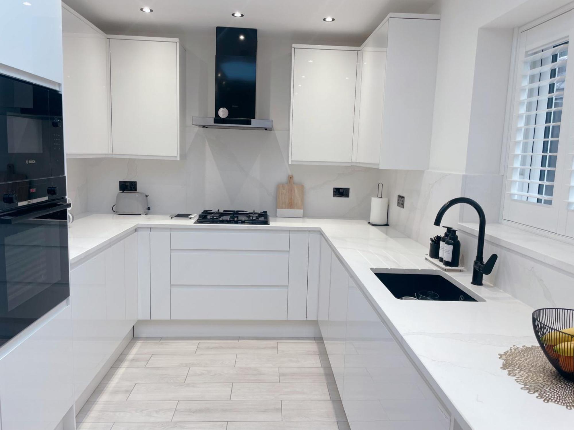 Home Near London Heathrow, Slough,Windsor,Legoland Colnbrook Bagian luar foto
